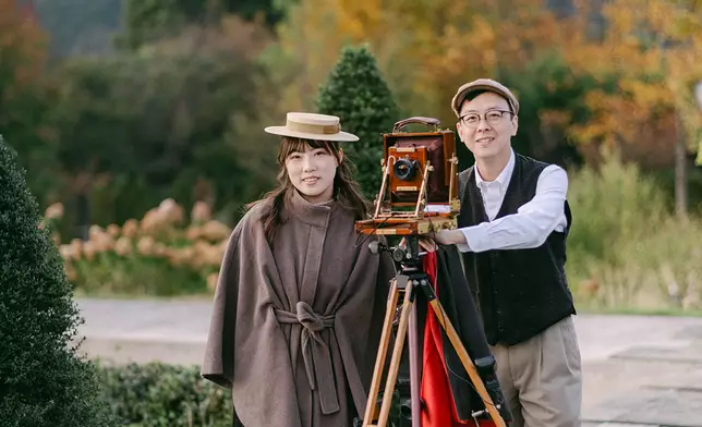 hello 會員免費換領玩樂證 完成任務賞復古即影即有體驗和「駱駝牌」限量版紀念品