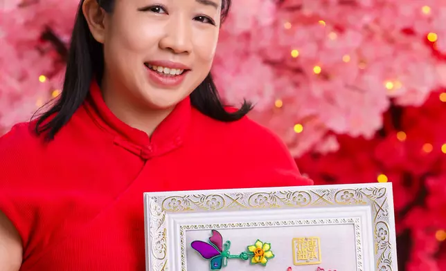 非物質文化遺產花鈕工藝傳承人麥琬思（Mercy Mak）