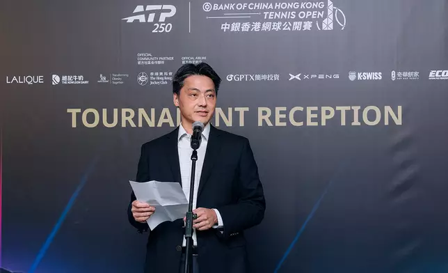 中國香港網球總會義務秘書及香港網球公開賽督導委員會主席周維正先生於中銀香港網球公開賽2026 歡迎晚宴中致辭，感謝中銀香港的持續支持，並強調賽事在香港年度國際體育娛樂日程中的重要性。