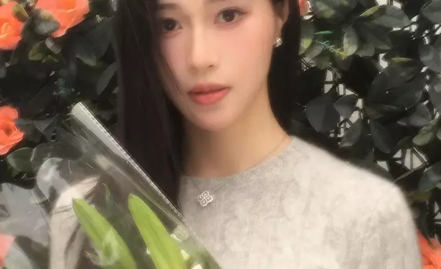 平日不時在社交平台分享靚相，吸納不少粉絲的支持。