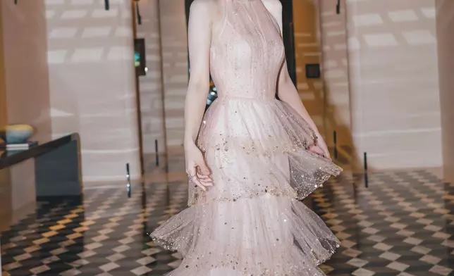 「東張女神」何沛珈