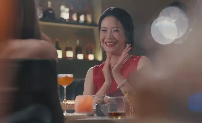 估唔到雞尾酒都可以咁多花臣，搞到啲姐姐們如癡如醉。