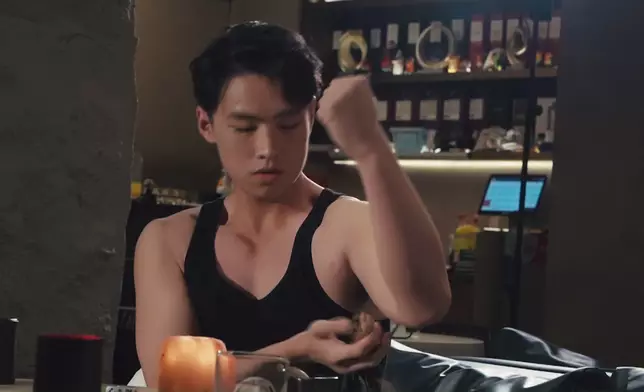 咁樣開合桃真係能人所不能。