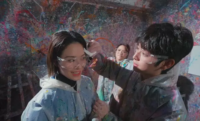 佢同劉曉昆真係寧舍夾。