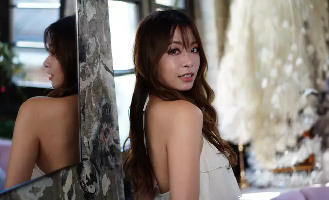 Kanis淡定而充滿智慧的主持方式贏得了眾多觀眾的讚賞。