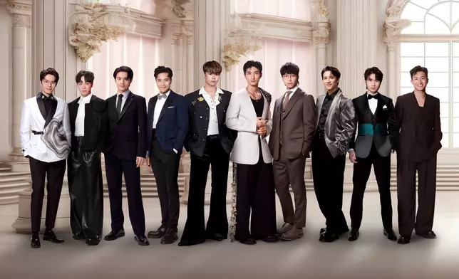 「飛躍進步男藝員」（圖左起）林正峰、何晉樂、涂毓麟、陳浚霆、冼靖峰、張馳豪、吳業坤、黃庭鋒、馮皓揚、曾展望