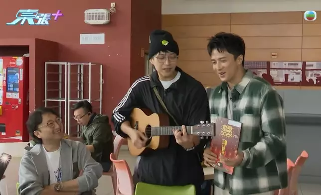 吳業坤庭坤齊心拉票。