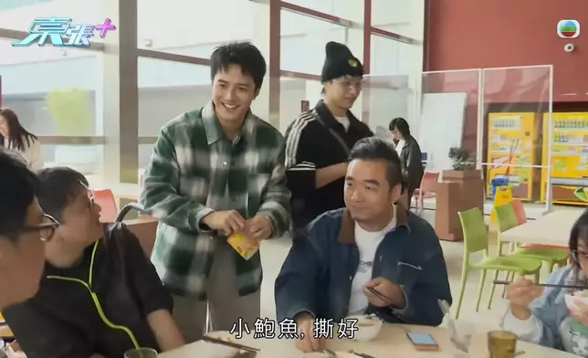 吳業坤庭坤齊心拉票。