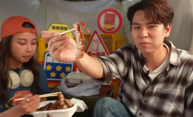 觀塘泰式兩餸飯店出品的豬頸肉，媲美餐廳質素。