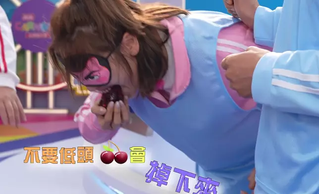 爆笑女神「嘔血」相大放送。