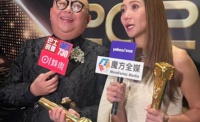 巴士的報記者攝