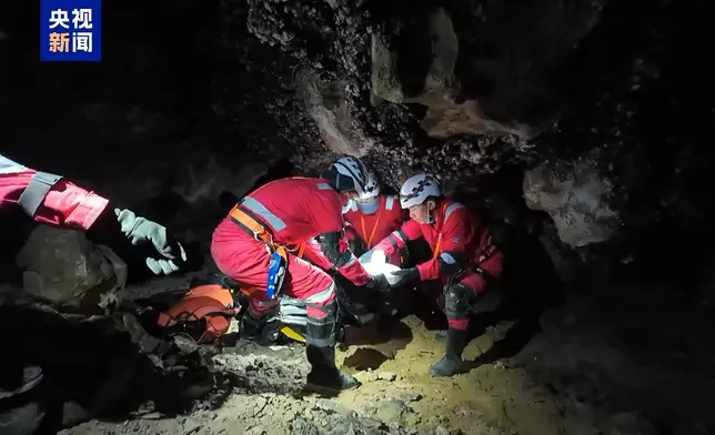 中國完成首次航天員洞穴訓練