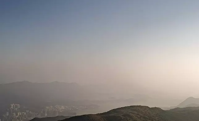 大帽山清晨錄得只有1度左右。天文台網站圖片