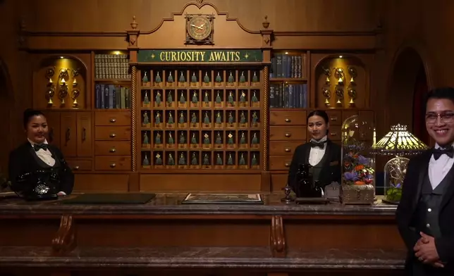 酒店要求管家通曉5國語言。