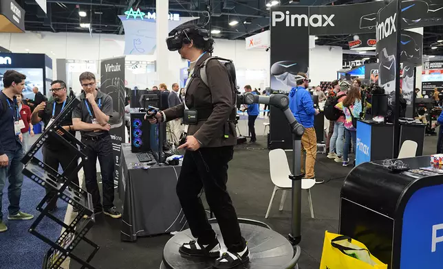 CES 2026匯聚逾 4,100 家參展商，展示無障礙科技、AI、數碼健康、能源、企業級解決方案、沉浸式娛樂、移動科技、量子技術、機械人等多個領域的創新科技。AP圖片。