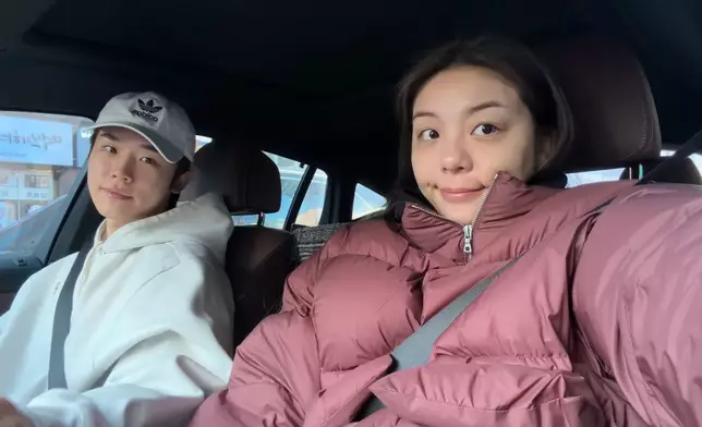 Ailee與崔時訓在夫妻頻道上傳新影片。影片截圖