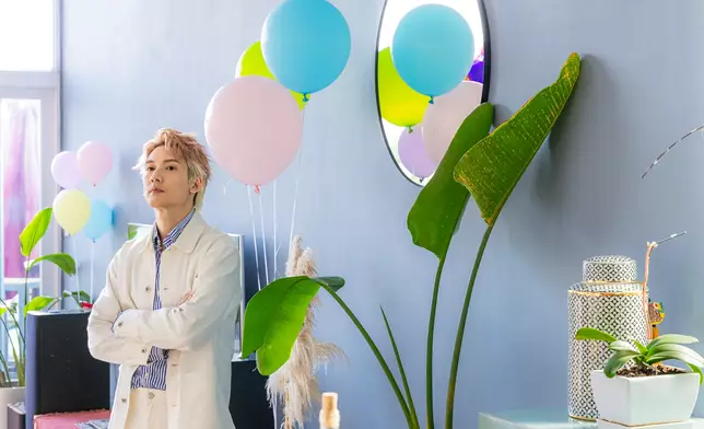 Kenny推出全新廣東作品《My Little Tinker Bell》。