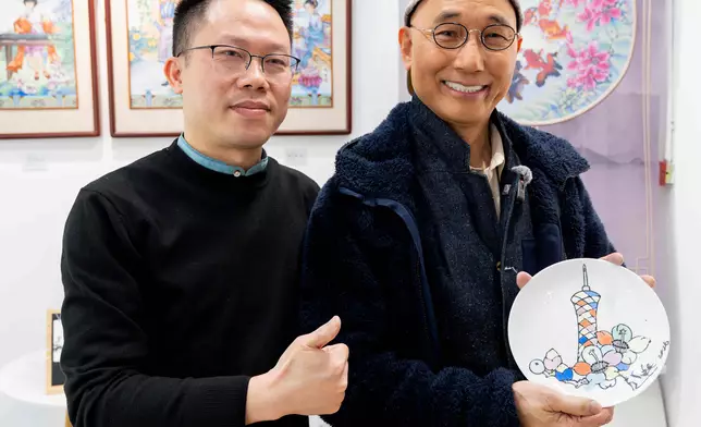 談及即將舉行的內地首場大型個唱，他強調必全力以赴，更預告將為廣州觀眾準備一首易於合唱的新作。