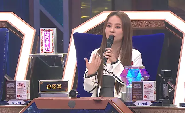 谷婭溦表示：「唱得好優美，令我哋好沉醉。」