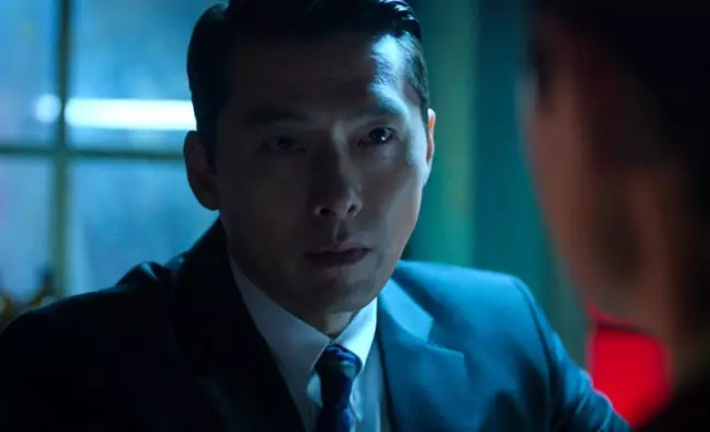 玄彬演繹的白冀兌展現令人窒息的強大氣場。Disney+提供圖片