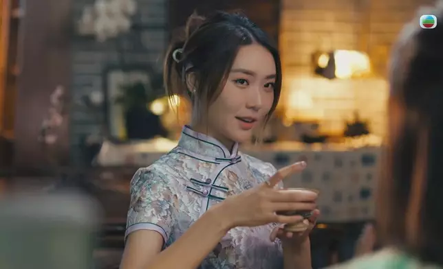 著咗「花漾年華」Look都要搞笑，服咗佢哋。