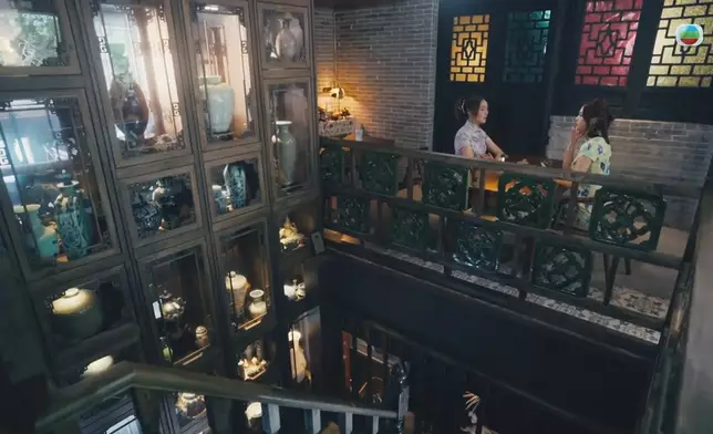 著咗「花漾年華」Look都要搞笑，服咗佢哋。