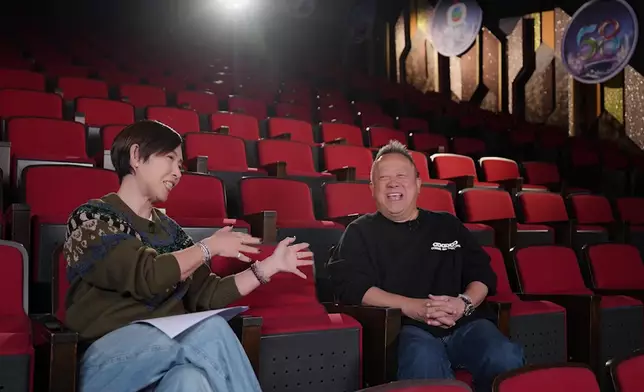 曾志偉節目一開始就搞爛Gag，笑到芷珊咁嘅樣。