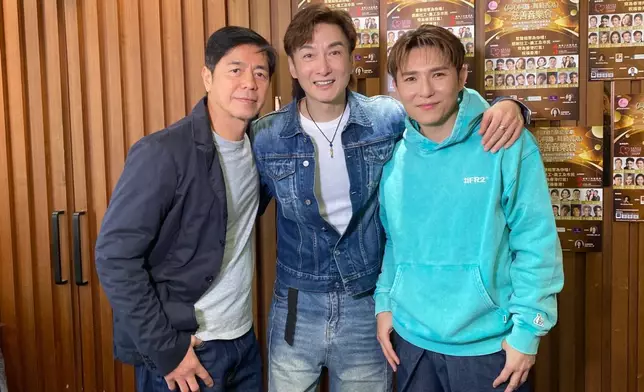 左起：何啟南、胡渭康、劉威煌