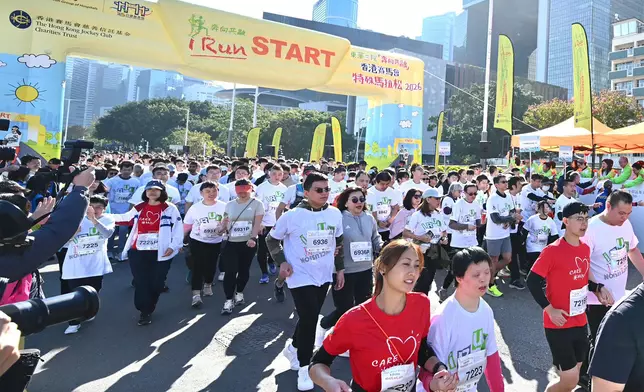 今年逾5,500名不同能力跑手及伴跑員參加東華三院「奔向共融」 — 香港賽馬會特殊馬拉松2026，身體力行宣揚傷健共融。馬會圖片