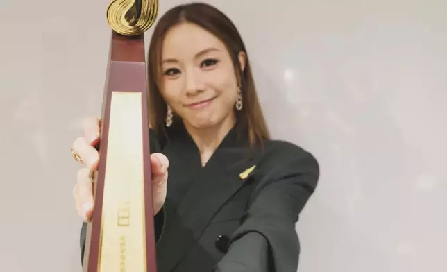 Stephy榮獲《2025年度叱咤樂壇流行榜頒獎禮》「我最喜愛的女歌手」。