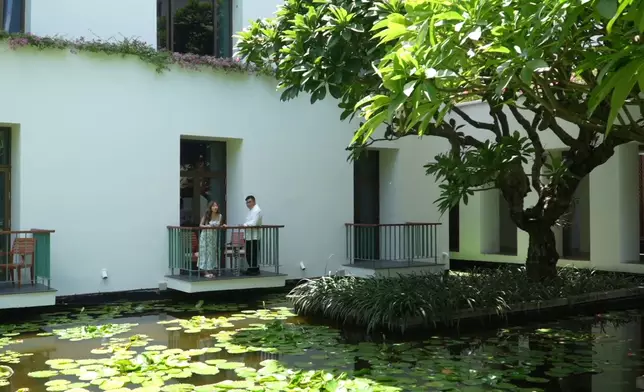 今晚Roger及波波介紹一間明星級酒店。