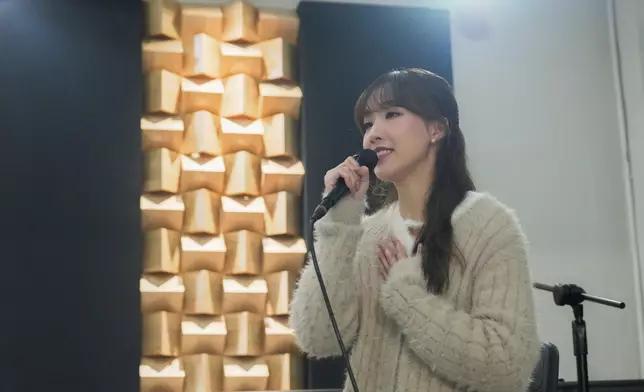 甄敏芳（Jenny）