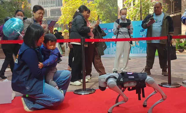 活動亦首次派出防罪科新力軍「智慧警犬（Smart Dog） 」，以科技助力防罪宣傳