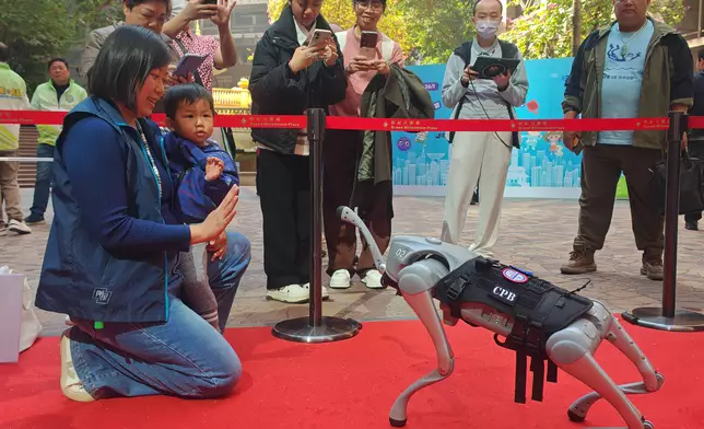 活動亦首次派出防罪科新力軍「智慧警犬（Smart Dog） 」，以科技助力防罪宣傳