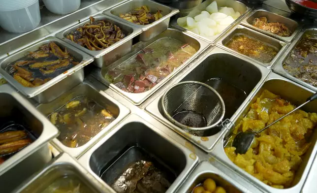 「嗱喳麵」對選擇困難的人是座大山。