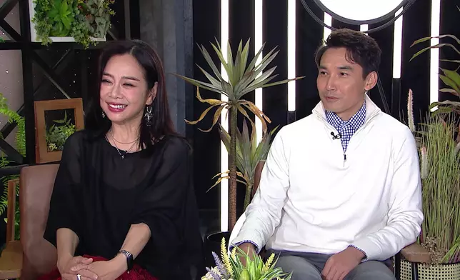 相差八歲的年齡差，松松坦言張鐸成熟過想像。