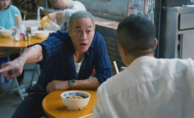 何潤東當街當巷「挑機」陳小春！