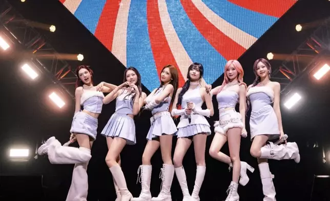 BABYMONSTER和粉絲MONSTIEZ共創難忘之夜。YG ENTERTAINMENT圖片