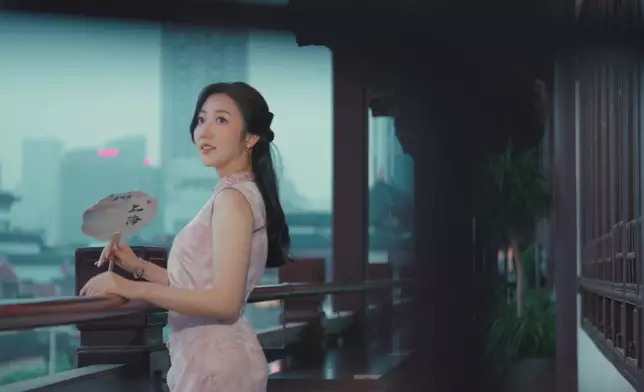 「旗袍三美」配以咁唯美嘅茶點同埋靚景，正。