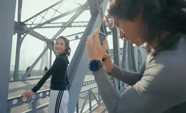 呢位型男係咪好有魅力先。