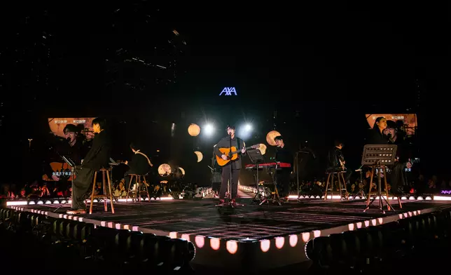 《BLUE MOON WANDERLUST 馮允謙演唱會2026》