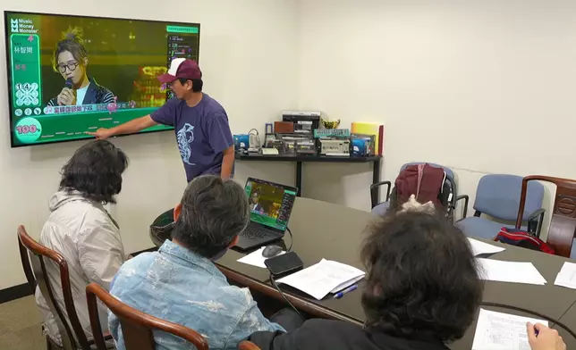 Eric Kwok真係夠晒全情投入。 圖34就係佢隻愛犬。