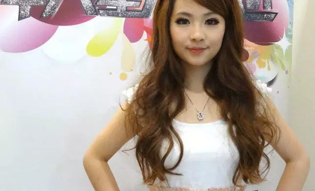 2012年，22歲的谷婭溦以原名谷溦取得年度殿軍。（圖片來源：星光大道 Top Million Star）