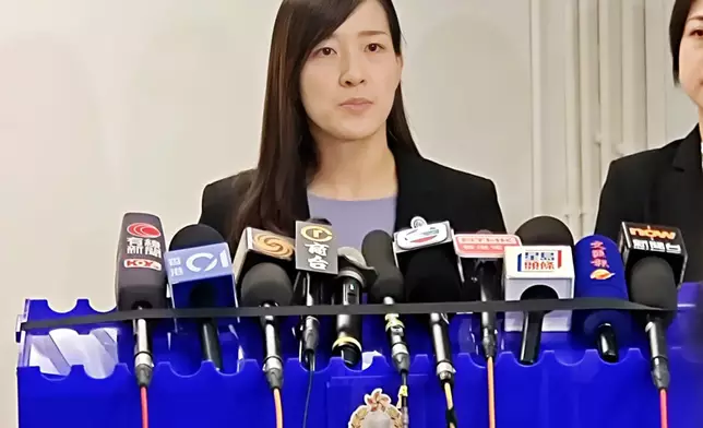 警方拘2人，涉外傭虐兒案。