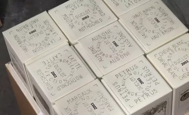 當中一款9格禮盒裝藏品，已屬珍品級數。