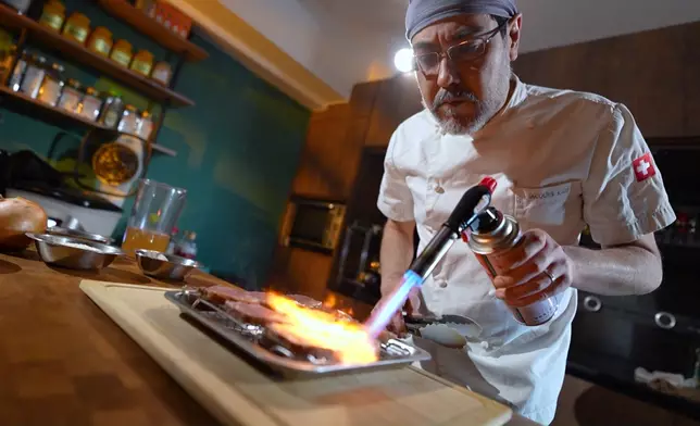 嚟緊三集會有四大名廚教大家煮好餸。