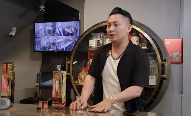 Kyle在城寨長大。