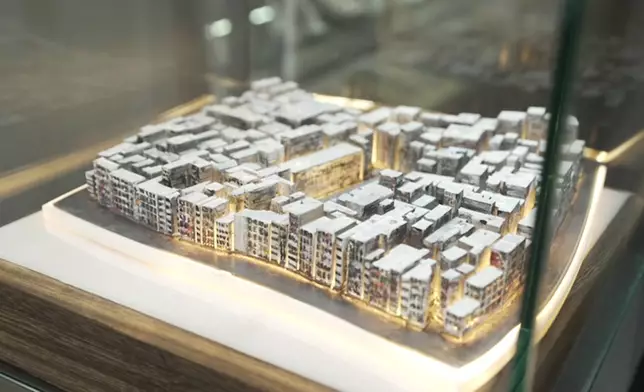 Kyle在城寨長大。