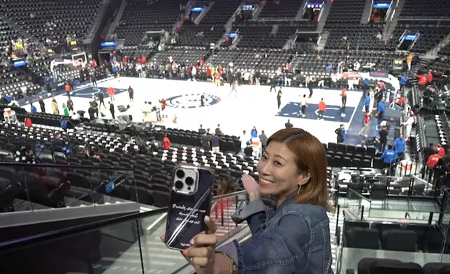 劉晨芝感受直覺巨蛋比賽氣氛。