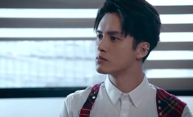 何廣沛首演渣男都好入型入格。